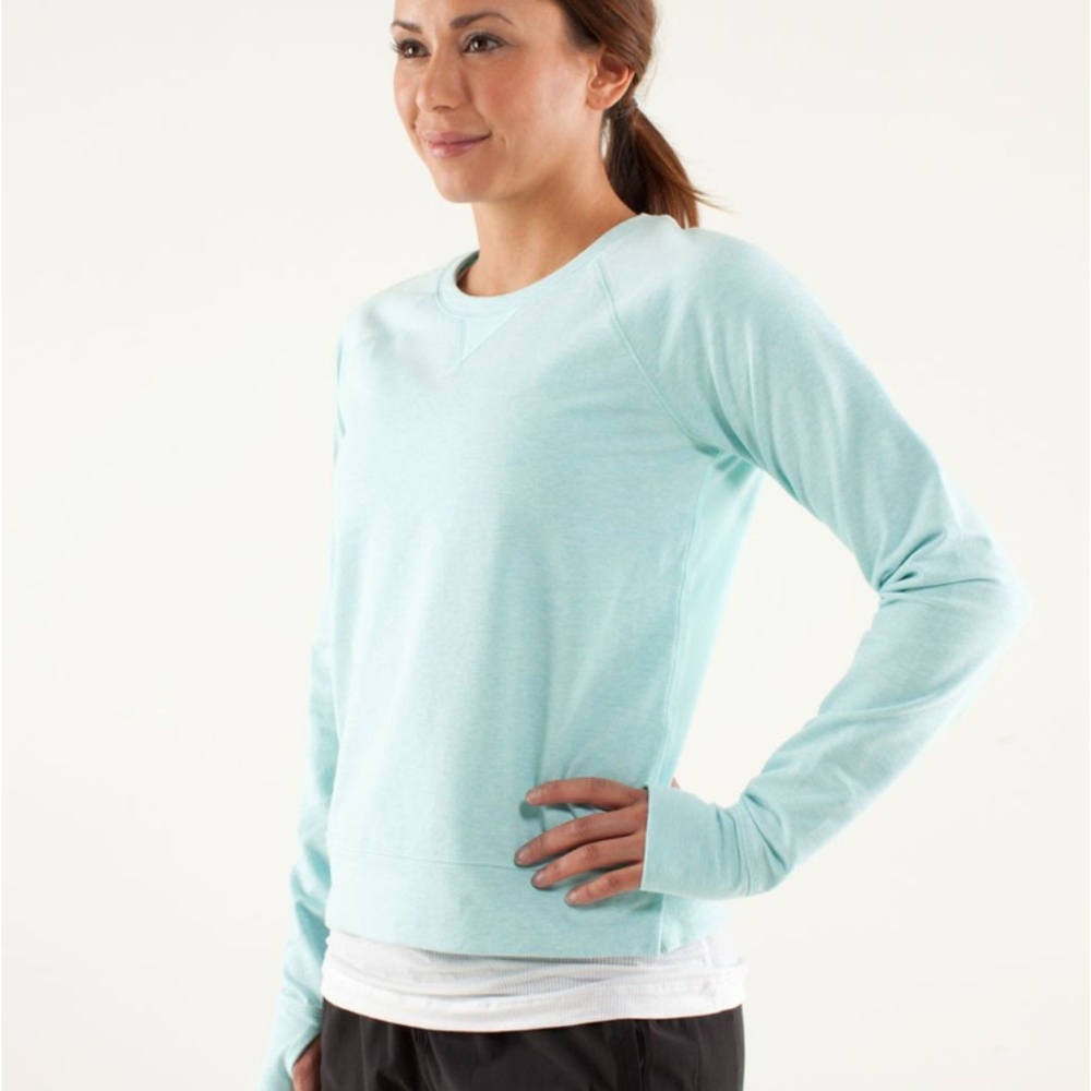 Lululemon Voyage Pullover